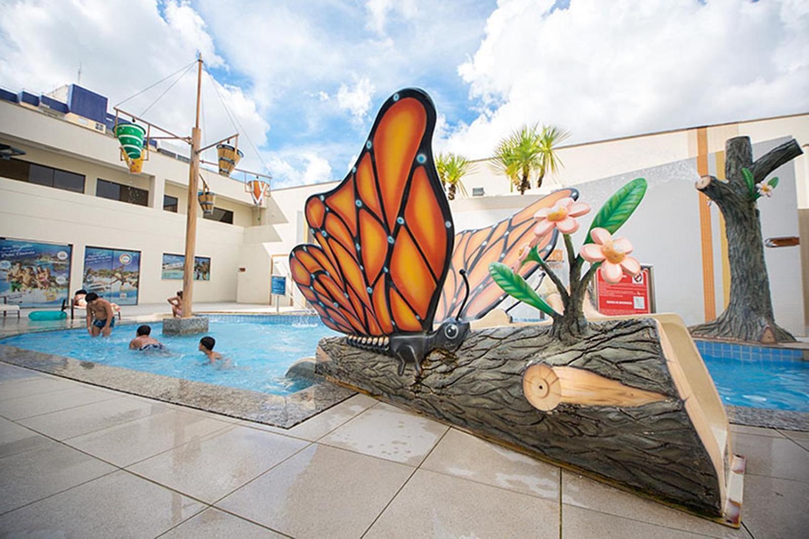 Riviera Park E Prive Boulevard Apartment